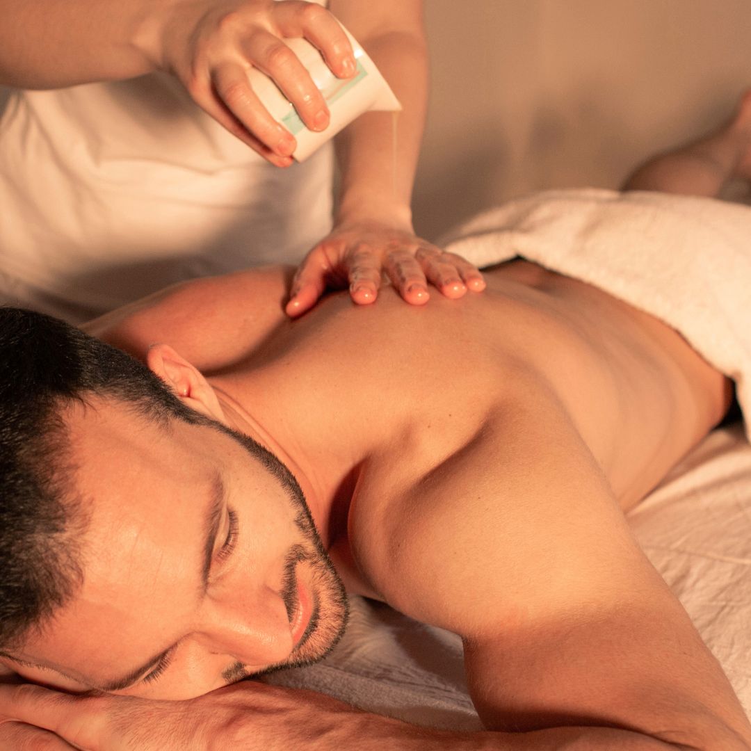 How to Incorporate Thai Massage into Your Wellness Routine While in Bangkok