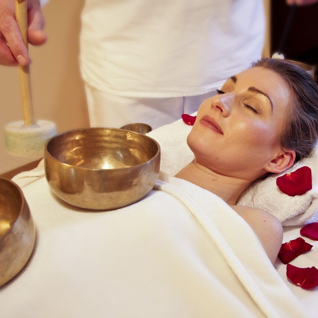 The Evolution of Thai Massage: How Modern Therapists Blend East & West