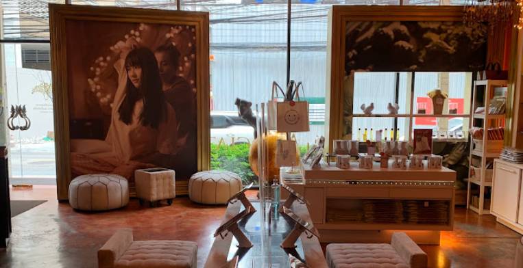 Thai massage