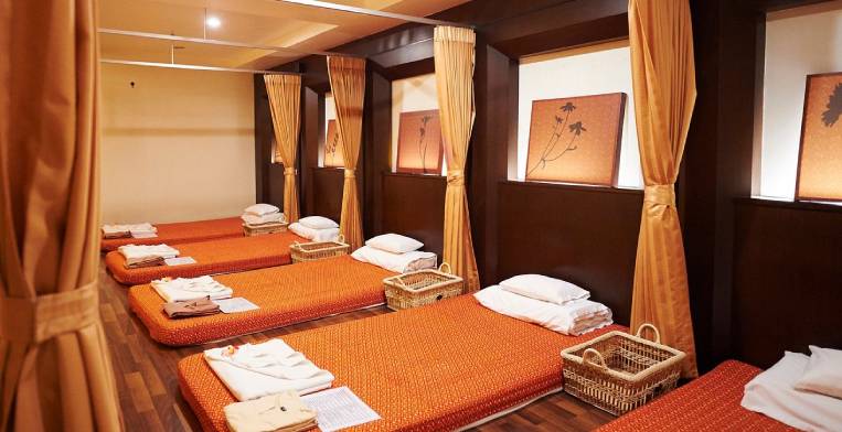 Thai massage